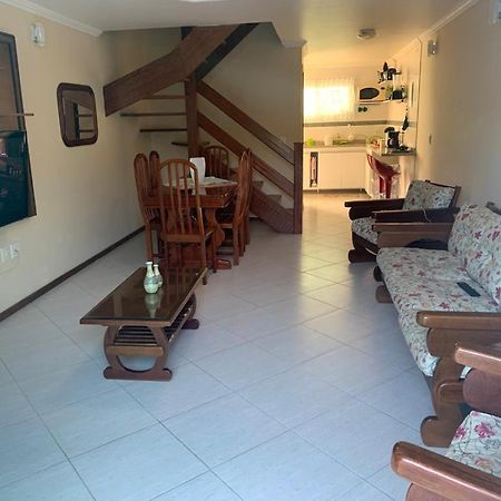 Casa De Praia Em Cabo Frio - Pero Buitenkant foto